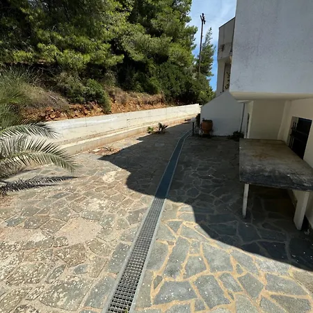 Loutra Agias Paraskevis Holiday home *