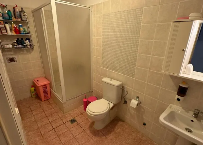 Loutra Agias Paraskevis 度假居 圣帕拉斯凯维