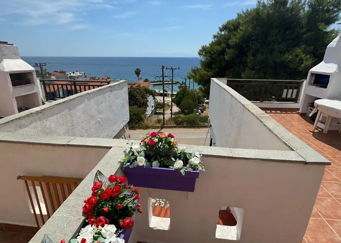 Casa de Férias Loutra Agias Paraskevis *
